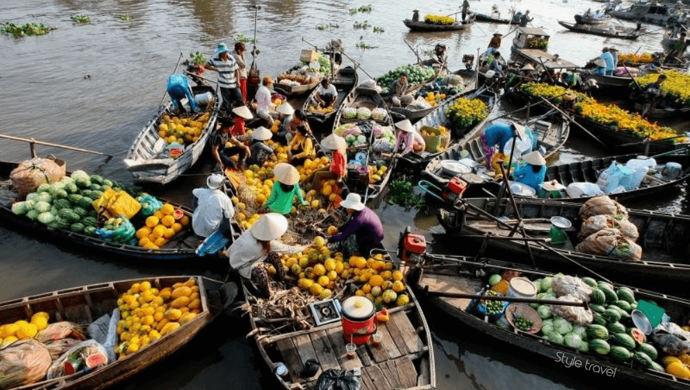 Cai Be Floating Market