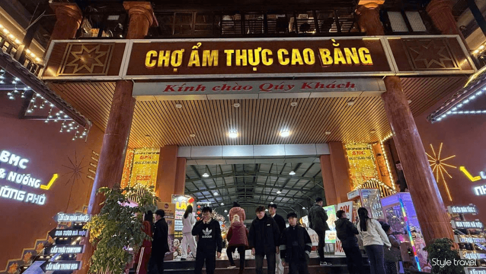 Cao Bang Food Market
