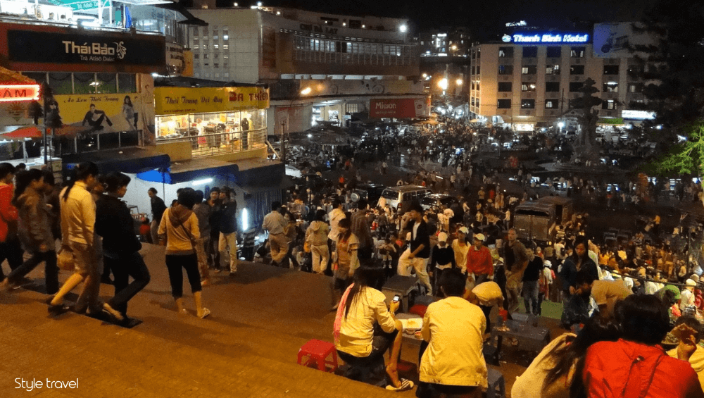 Dalat Night Market