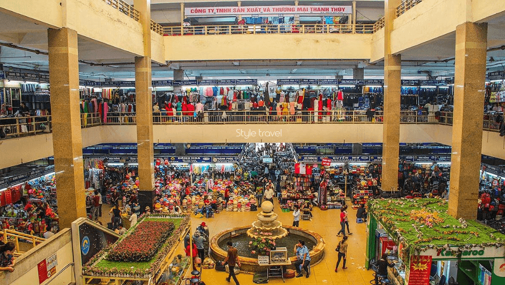 Dong Xuan Market (Hanoi)