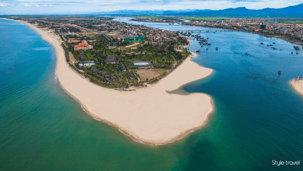 Bao Ninh Beach