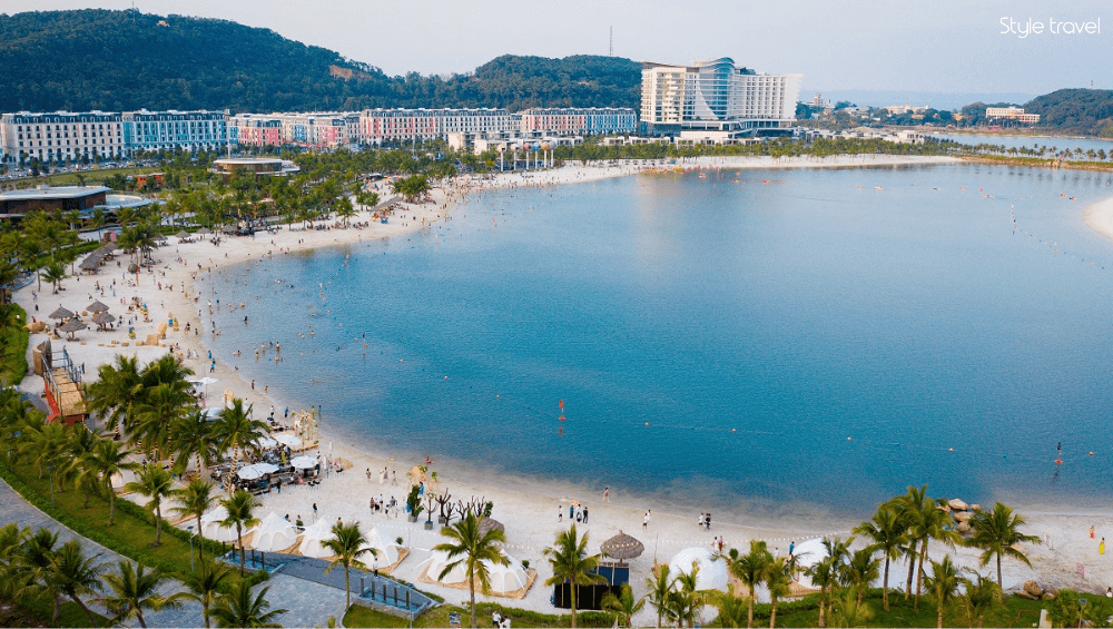 Do Son Beach