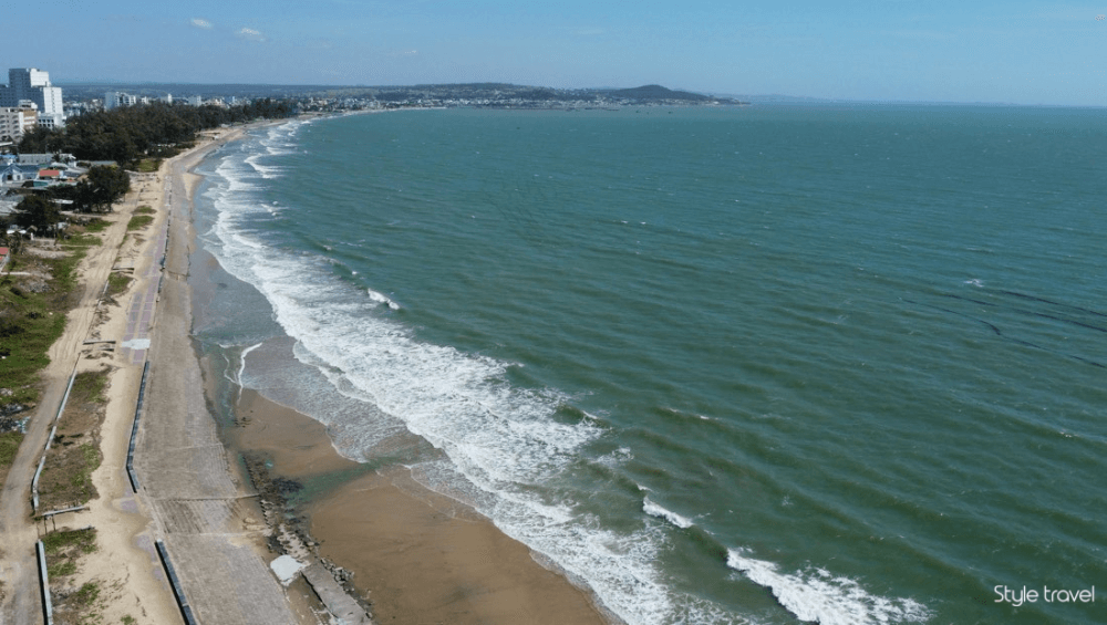 Doi Duong Beach