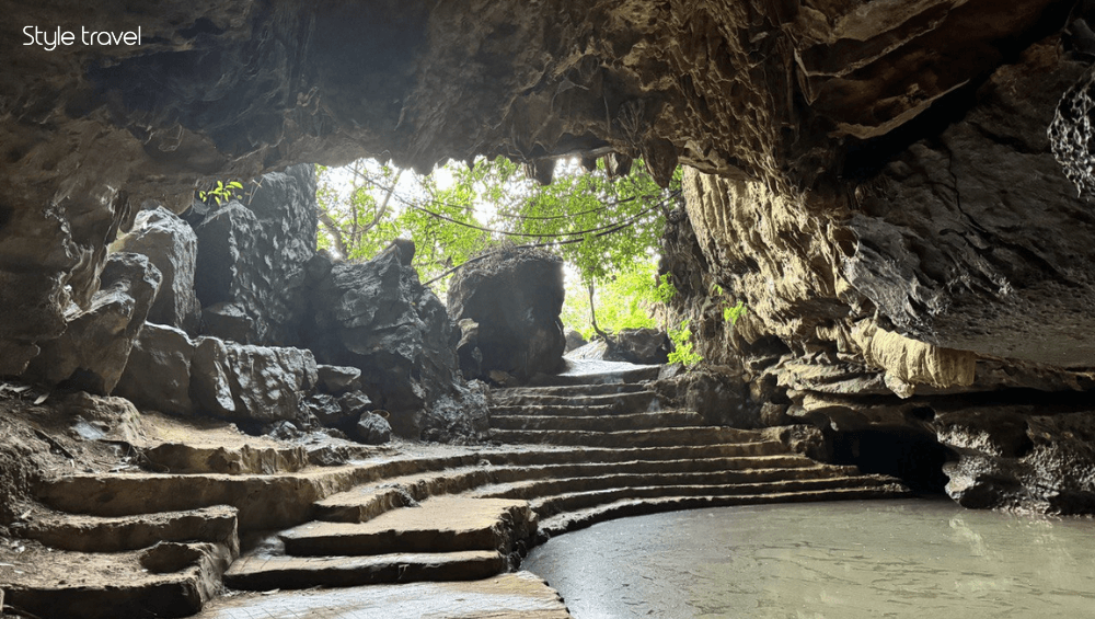 Mermaid Cave