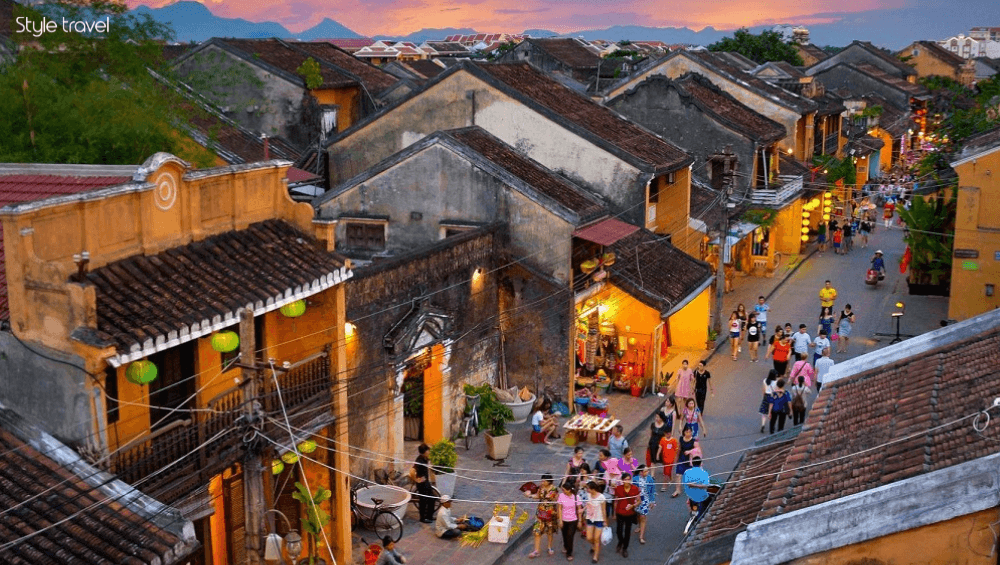 Wander the Ancient Town